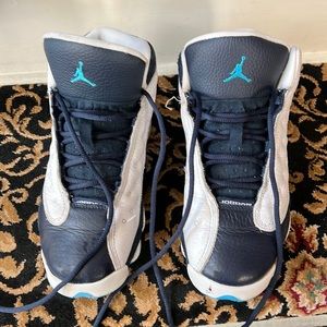 Boys used air jordan’s size 4.5